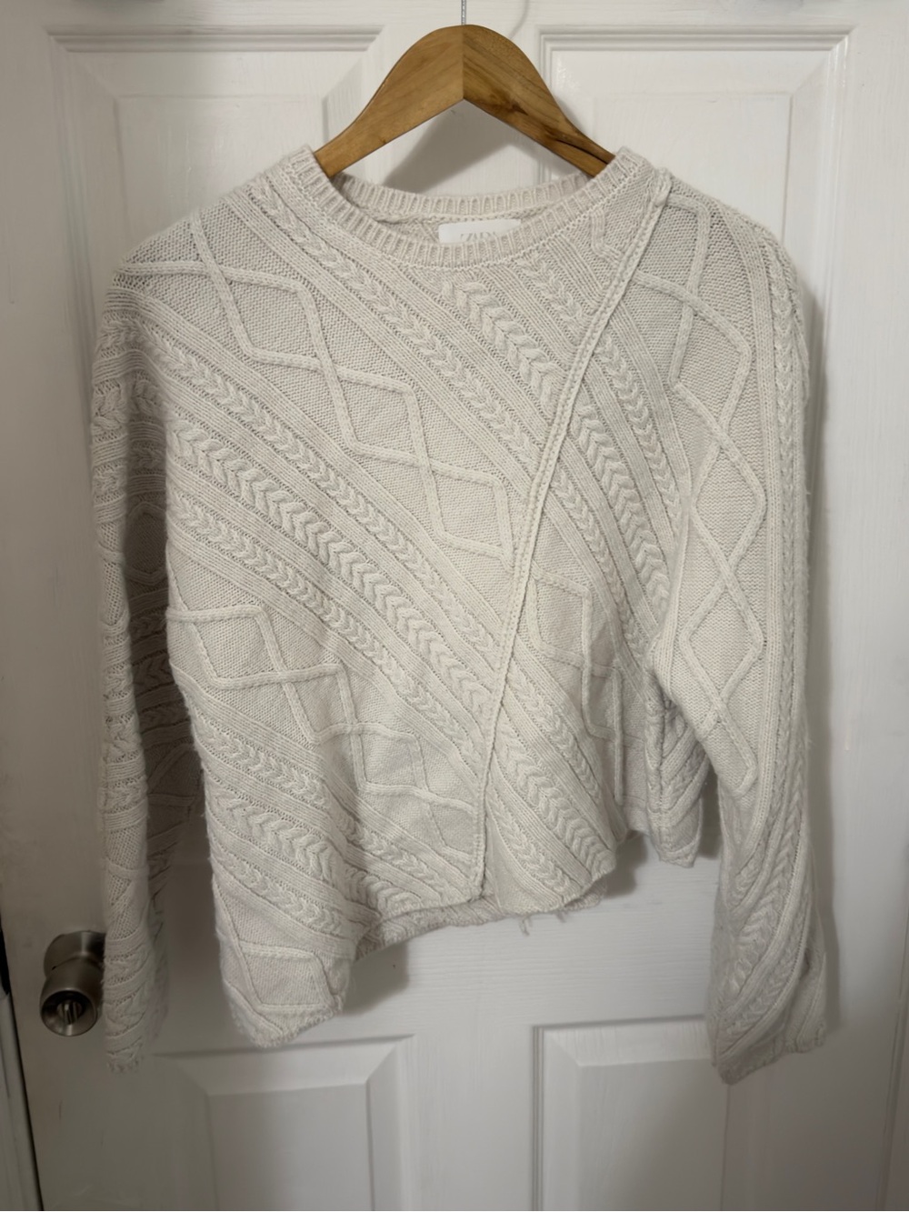 Zara Ivory Cable Knit Crew Sweater